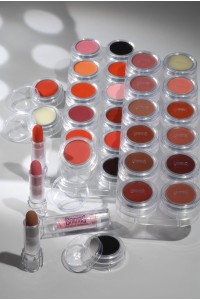 Lipstick Pure - червило Lipstick Pure - червило